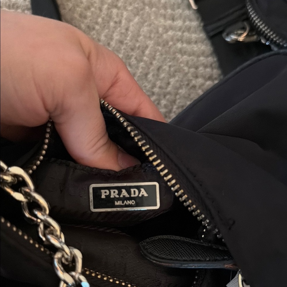 Prada Black Nylon Shoulder Bag with Chain and Detachable Strap - Picture 4 of 8